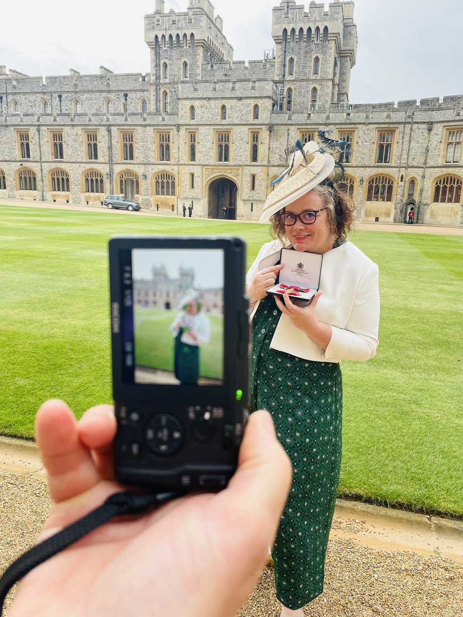 Plewsviews's tweet photo. One day in time I will never forget today. Such a humbling experience to receive an OBE for Services to Education from HRH Princess Royal. ⭐️This is for my Mum &amp; Sister who have dedicated their lives to being Secondary teachers in the #North #Inspirational ⭐️ https://t.co/EkZrwy0qs1