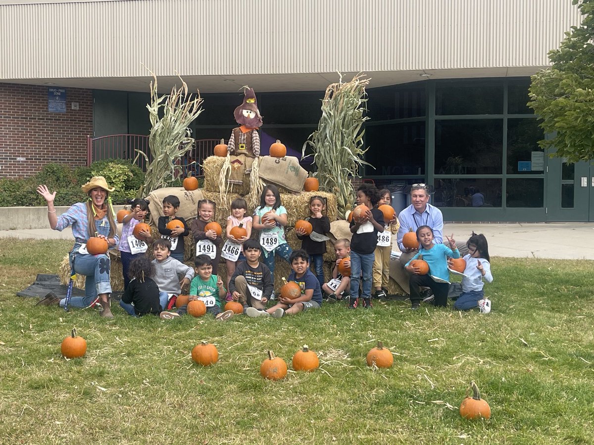 Pumpkin Runs are a perennial fall favorite for me — &amp; I loved pinning on race numbers, pacing the back of the pack, &amp; opening water bottles for these  kindergarten runners at McElwain Elem today.  Thanks Mrs, Gaudreault for this fun PE tradition! @adams12