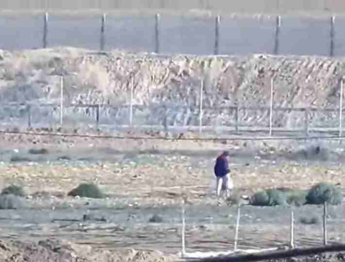 nowgnna's tweet photo. This is humanity, this is Hamas, this is the Palestinian resistance, and this is the Al-Qassam Brigades.
We see in the picture the Al-Qassam Brigades releasing an Israeli woman to embrace her two children and return them to the occupied Palestinian territories.
These scenes show the lies of Netanyahu and the leaders of the Israeli occupation army.
  Open your eyes.. and look carefully.. “The Israeli terrorist occupation is ISIS” that is killing children and civilians in Gaza.
Let the world see the lies of the Israeli occupation and the falsification of facts.