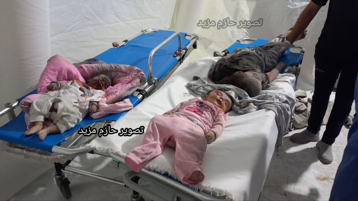 EsmailPiri's tweet photo. بِأَيِّ ذَنۢبٖ قُتِلَتۡ
این روزها روز کودک است و بجای شادی کودکان کشته شدن کودکان بی گناه فلسطین رو جهان استکبار مشاهده می کند.
اللّهُ عَزیزٌ ذُو انِتقام
خدا قدرتمند و انتقام گیرنده است https://t.co/qLDZsr2e24