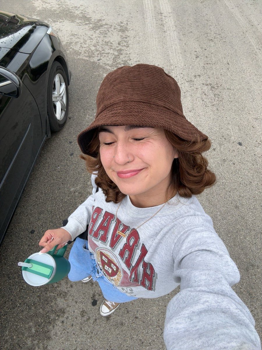 brendeezy333's tweet photo. let’s go thrifting 🤎 https://t.co/BSyvbWZ18X