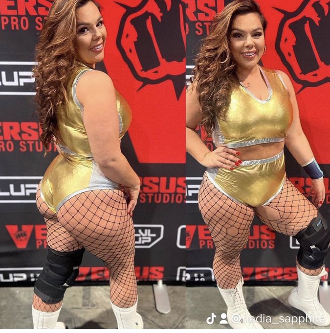 Gold wrestling gear 😍 https://t.co/dRJK50xtZk<a href="/tag/birthdaycelebrations"class="tags"><span>#birthdaycelebrations</span></a>