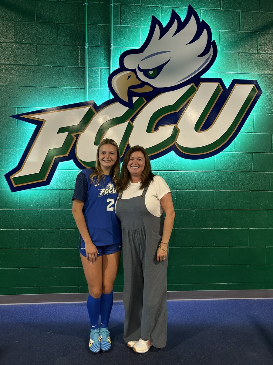 Ava Hancock tweet media