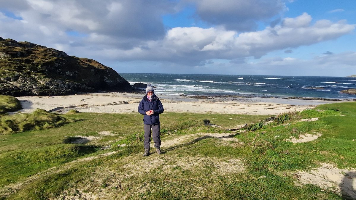 EileanIdhe's tweet image. My heart is full after a lovely day around Iona with @AudieHamilton &amp;amp; @Uisken First stop 'Bay At The Back Of The Ocean' then onto Columba's Bay #islandexploring #isleofiona #thinplace #dayoff #scottishisles 1/2