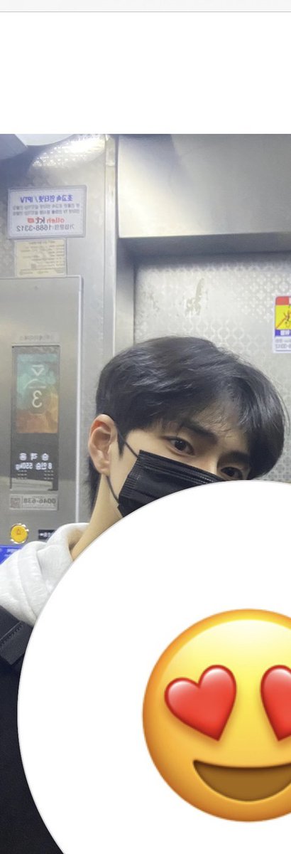 pannchoa's tweet photo. Seunghan's alleged acquaintance claims that he did not hold Instagram lives with his girlfriend after debuting
https://t.co/9rJgRoXXmN https://t.co/D94Qecu2H1