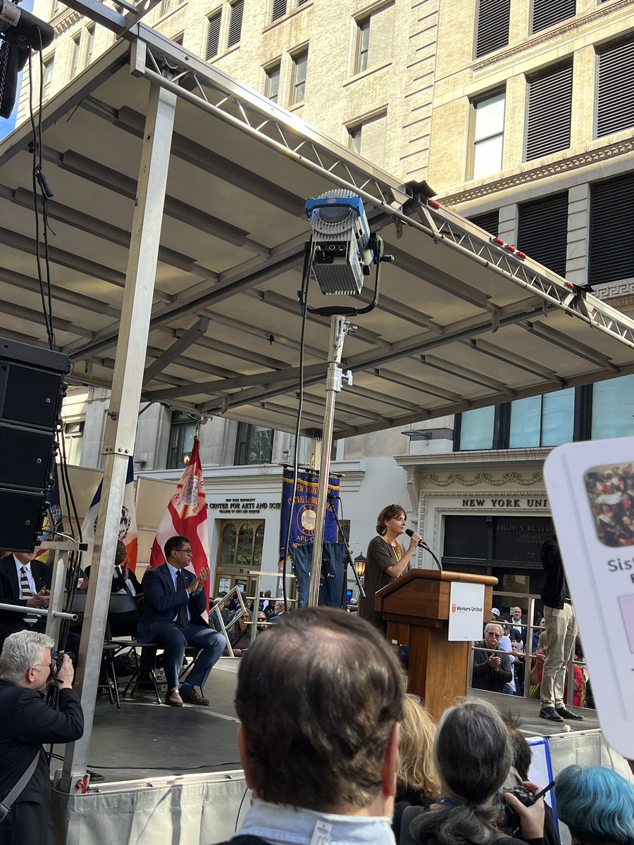 Labor Arts tweet media