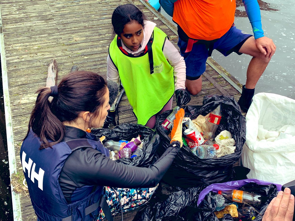 I love any excuse to get on my paddle board & so do these mini eco warriors- 15 mins on the Leeds canal & we’d collect 5 bin bags full of plastic rubbish!  #bigplasticpickup   @canalrivertrust @BBCLookNorth