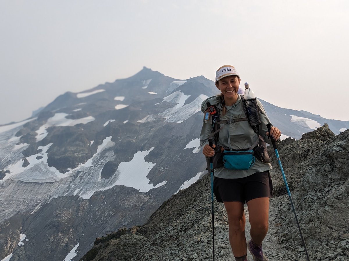 bailey_elan's tweet photo. On Sept 20, I completed my thru-hike of the Pacific Crest Trail. I made the most amazing friends, saw the most beautiful places and hiked over 2300 miles! 
Now on to my next big challenge-- finding a job! 😅
I'm open to any/ all opportunities in science, education or a combo! :) https://t.co/oncuKaqq2U
