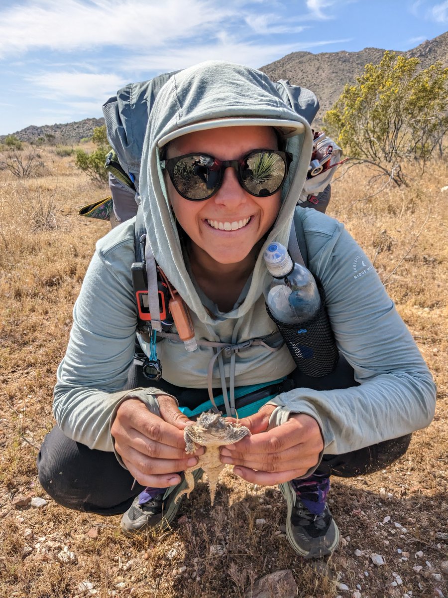 bailey_elan's tweet photo. On Sept 20, I completed my thru-hike of the Pacific Crest Trail. I made the most amazing friends, saw the most beautiful places and hiked over 2300 miles! 
Now on to my next big challenge-- finding a job! 😅
I'm open to any/ all opportunities in science, education or a combo! :) https://t.co/oncuKaqq2U
