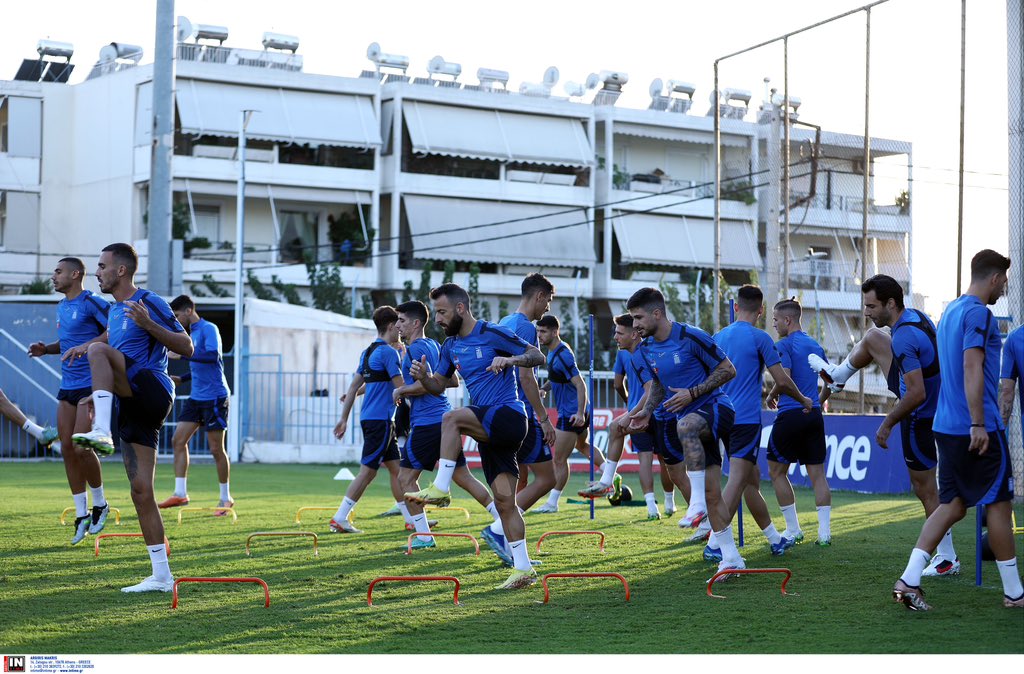 EthnikiOmada's tweet photo. Last training before takeoff 🛫 #flyto #Dublin #nationalteam https://t.co/2a3F2ivyF6