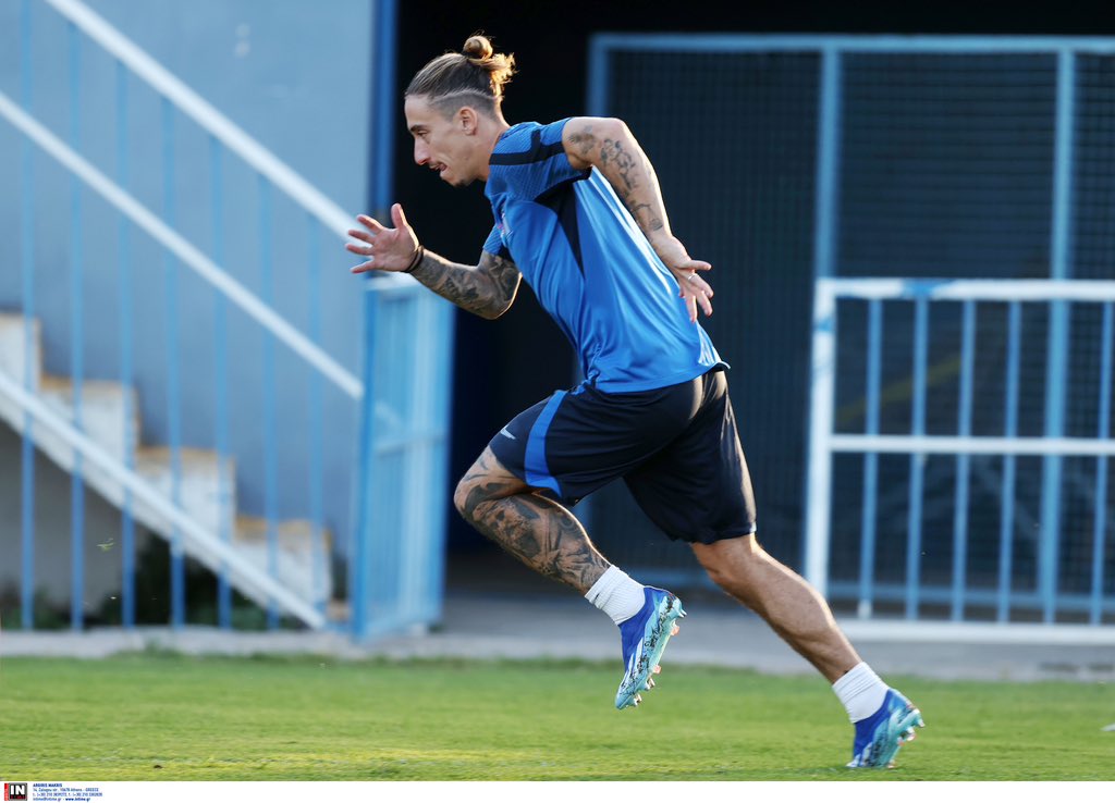 EthnikiOmada's tweet photo. Last training before takeoff 🛫 #flyto #Dublin #nationalteam https://t.co/2a3F2ivyF6