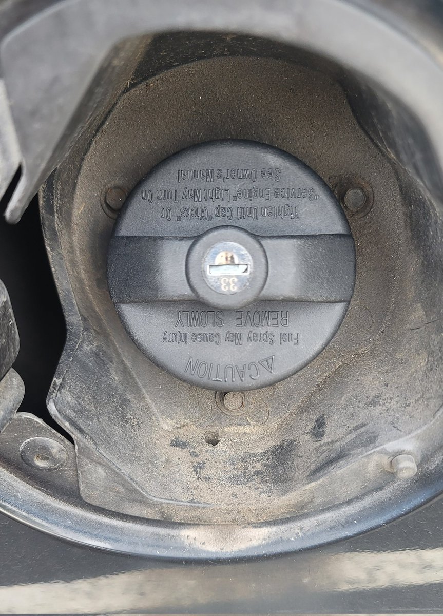 ShirleyEgglesto's tweet image. Had to buy a lock gas cap today because @kolleenmariagipson and @nayrokudab aka anita f wright want someone to put something on my gas tank #fyp #howtoget awaywithmurder #wednesdaythought @FBI @FBIDallas @NewYorkFBI @FBILosAngeles @FBIHouston @FBIBoston @FBIParis @FBINorfolk