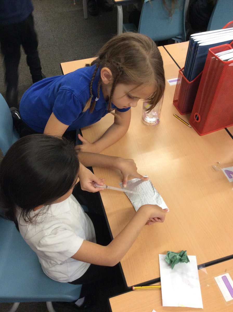 BeckYear2's tweet photo. Today in Science, we conducted an experiment to find out which materials are waterproof! We had lots of fun testing the different materials. After, we recorded our findings in our results table.
#BeckScience https://t.co/bnM4pP9pQz