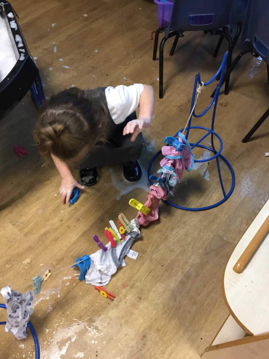 stthomas_cofe's tweet image. Reception have been learning all about looking after themselves and their teeth this week 😁#eyfspsed