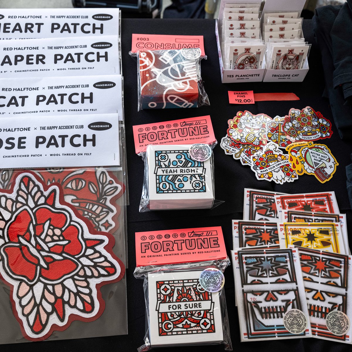 Red Halftone tweet media