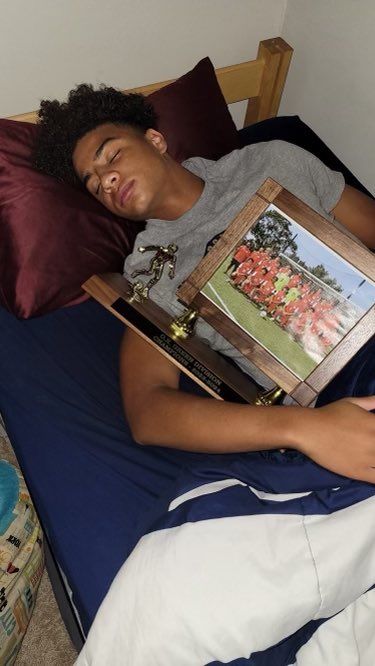 HollandHSSoccer's tweet photo. Nighty-Night. #LosDutch https://t.co/cv517gqzEh