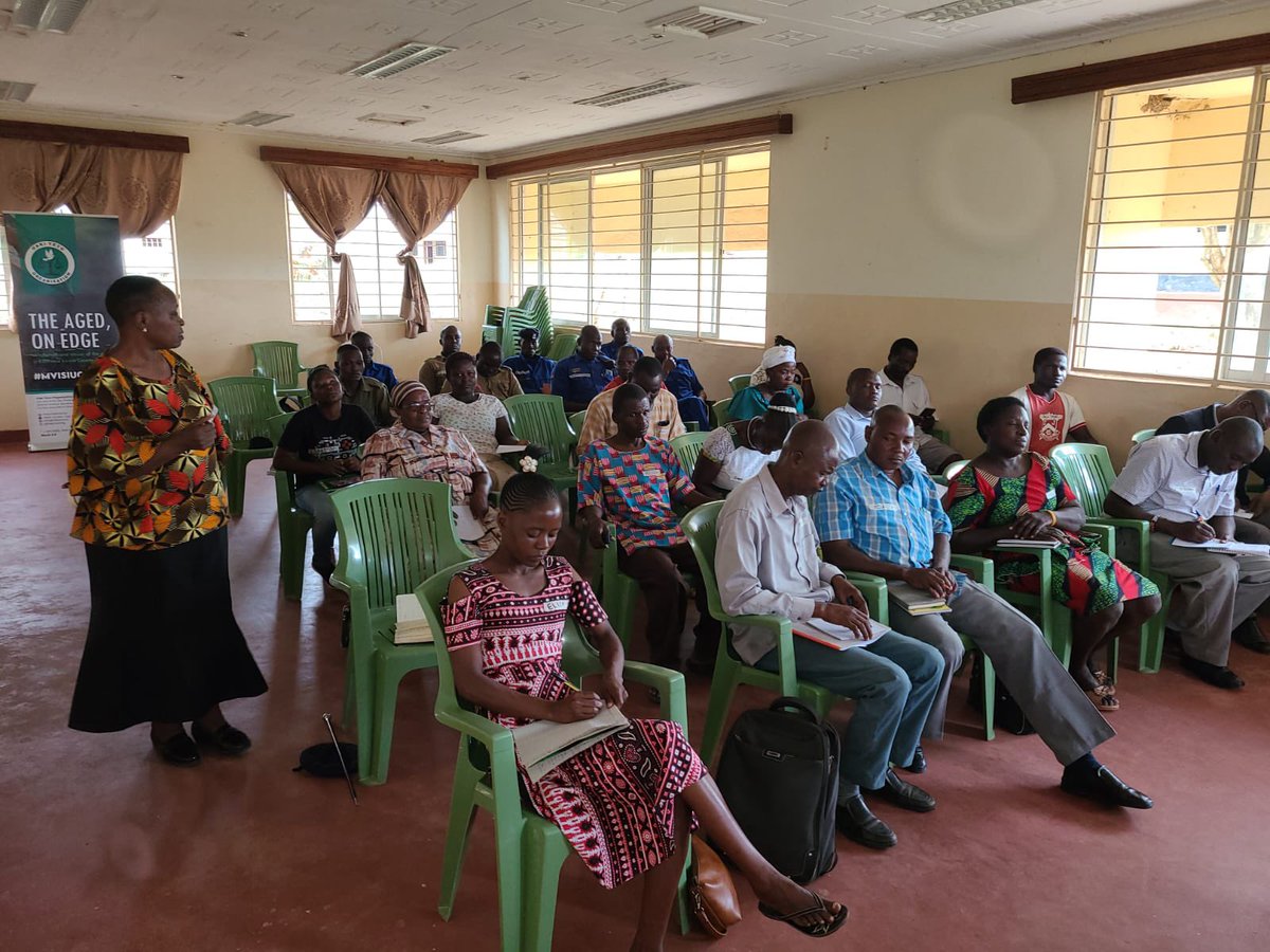 HakiYetuOrg's tweet photo. Day 1 of a 2-day mental health training for frontline workers including @NPSOfficial_KE officers in Ganze SubCounty @KilifiCountyGov https://t.co/bT7QEn66au