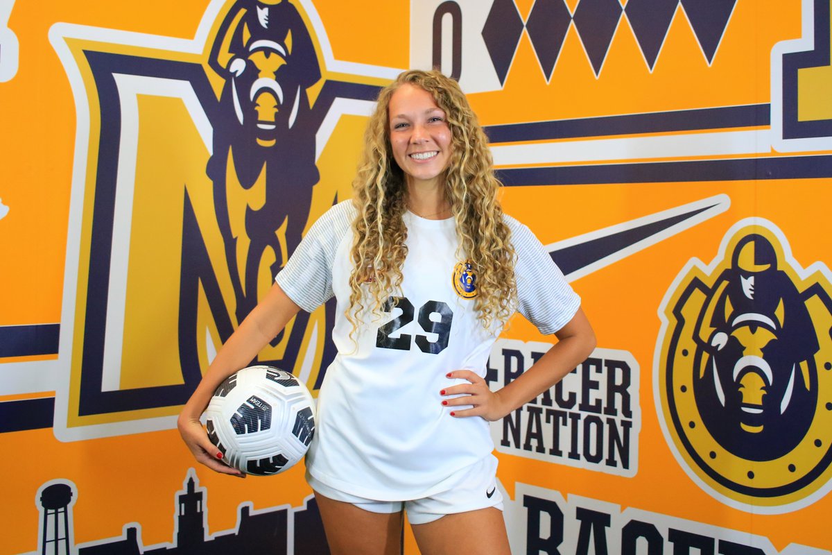 RacersSoccer's tweet photo. ๐๐๐ง๐ข๐จ๐ซ ๐๐ฉ๐จ๐ญ๐ฅ๐ข๐ ๐ก๐ญ: ๐๐ญ๐บ ๐๐ฐ๐ฐ๐ฅ๐ฎ๐ข๐ฏ
Hometown: Medina, Tennessee
Major: Nursing
Favorite memory at MSU: Having bonfires at the lake with her teammates
Plans after graduation: To attend the Nurse Practitioner Program at Murray State
#GoRacers๐ https://t.co/bCXwavhXua