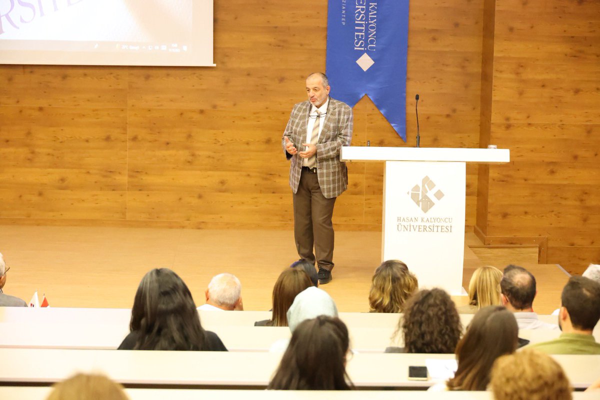 HKÜ Eğitim Fakültesi Resmi Hesabı tweet media