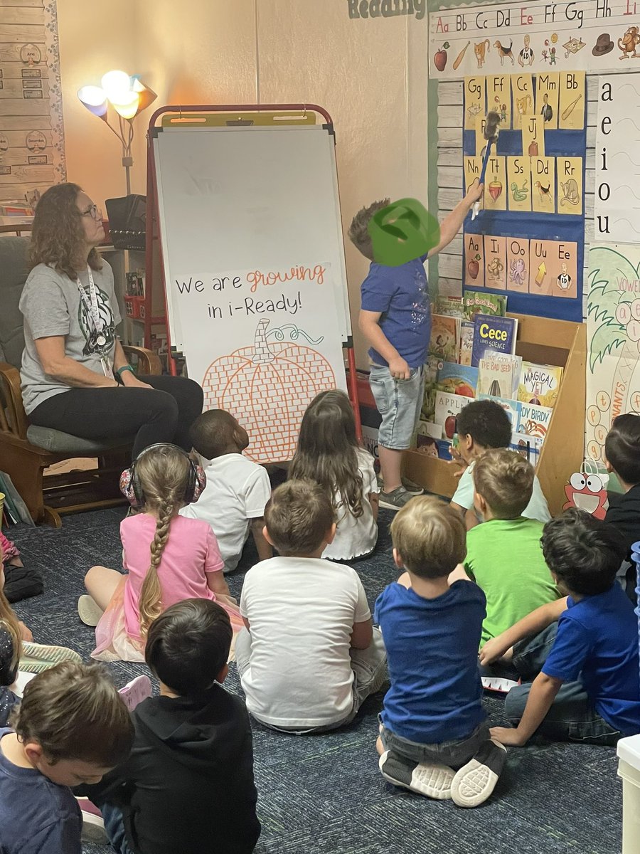 Today we had a private provider, Happy Stars, visit Mrs. Baumert’s kindergarten class, to see how they use Fundations. They also enjoyed seeing how a kindergarten class runs. This is part of the CLSD grant &amp; Transition to Kindergarten. <a href="/FlaglerSchools/">FlaglerSchools</a> <a href="/JeffReaves1/">Jeff_Reaves</a> @JanineKillmer