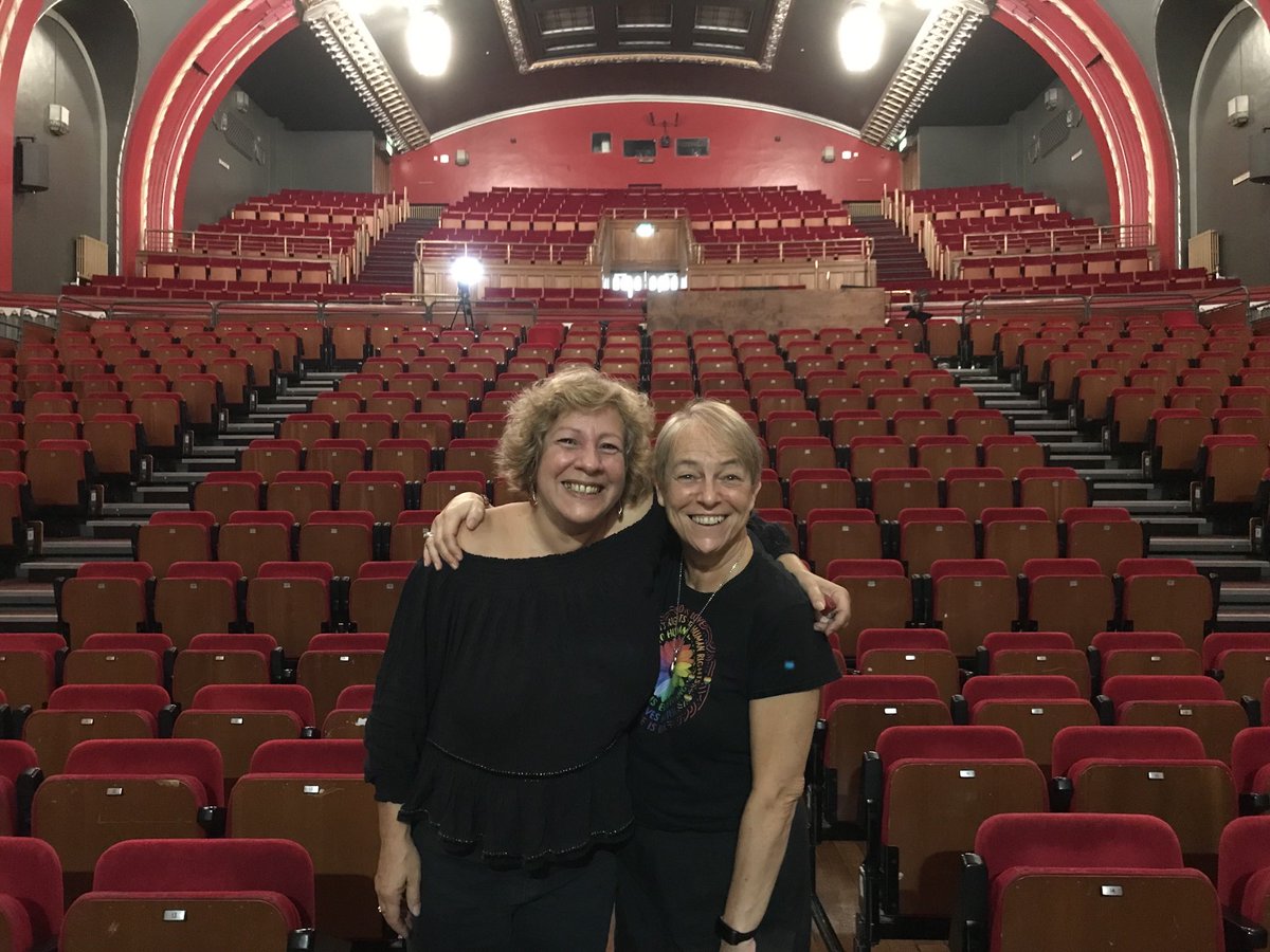 Standing with ‘The Boss ‘ ⁦@julieclare1⁩ ❤️ at our Jack and The Beanstalk photoshoot today ⁦@BroadwayCatford⁩ beautifully refurbed and ready for Panto action ! Can’t wait !! Love you matey ❤️