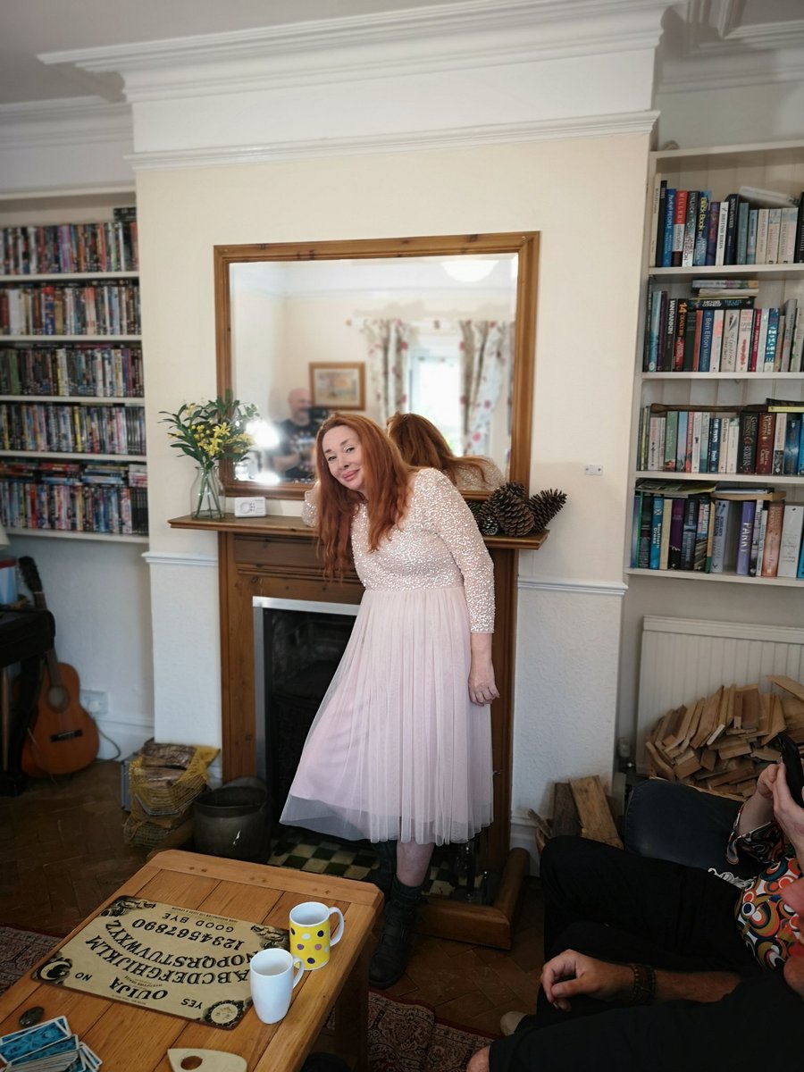 eileenstarlet's tweet image. Day five of filming and we're happy to be indoors, unlike yesterday 😂 🐛🐜🕷️
#filming #filminginprogress #silenceonset #horrorjunkie
@jasonimpey @deanmeadowsfilm