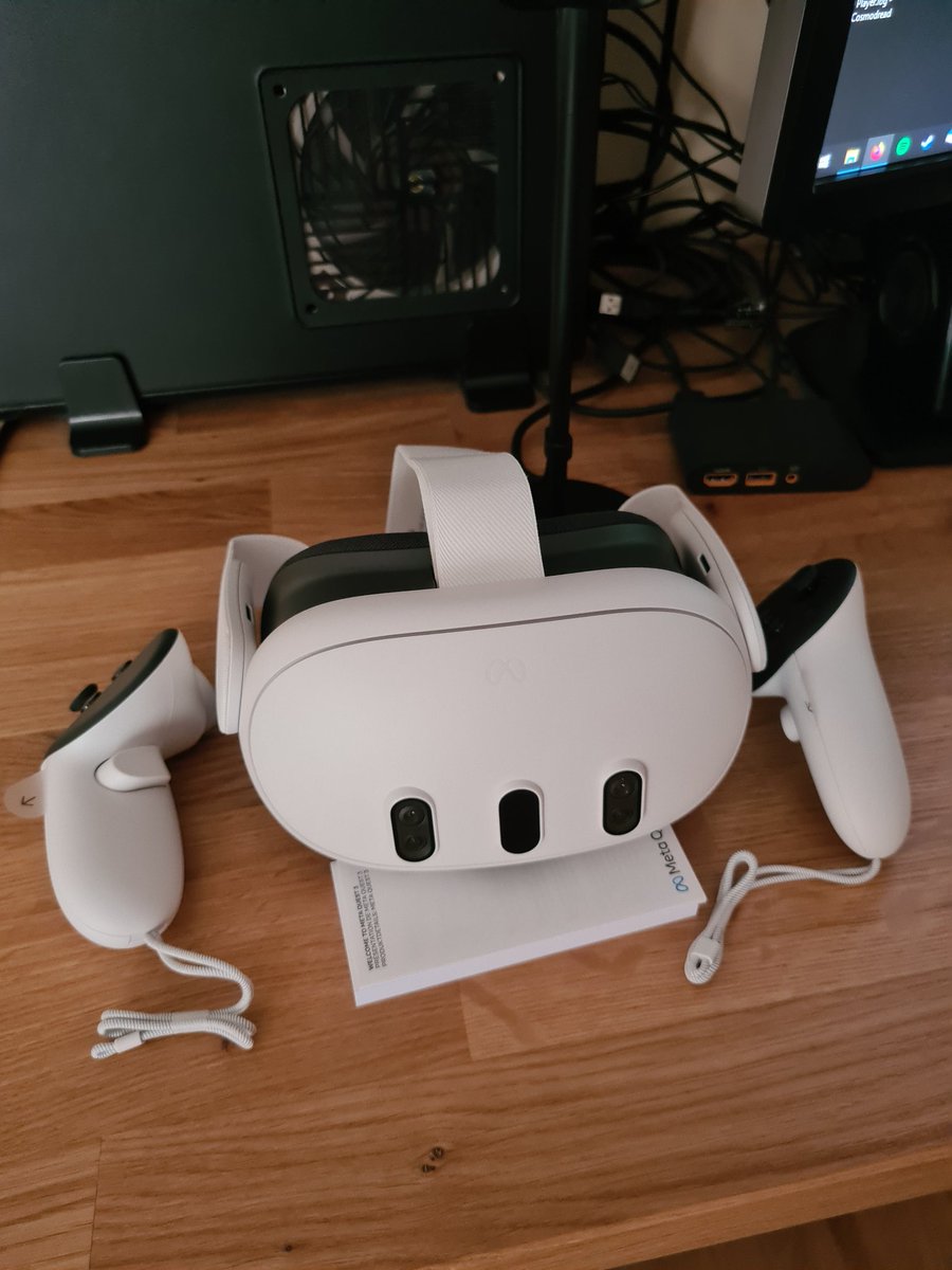 It followed me home, can I keep it? 🥹