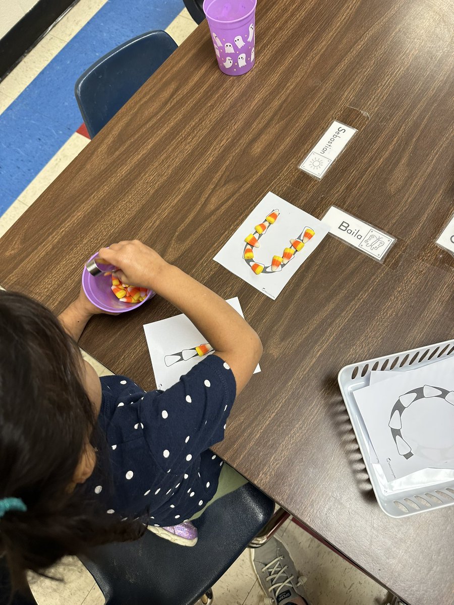 AReyna723's tweet photo. We had fun learning at small groups today! Practicing our fine motor skills by making our letters with candy corn, recreating Spookley from our story, and drawing our friends and talking about how we are all different! @NISDCNE https://t.co/QQAVxLptoT