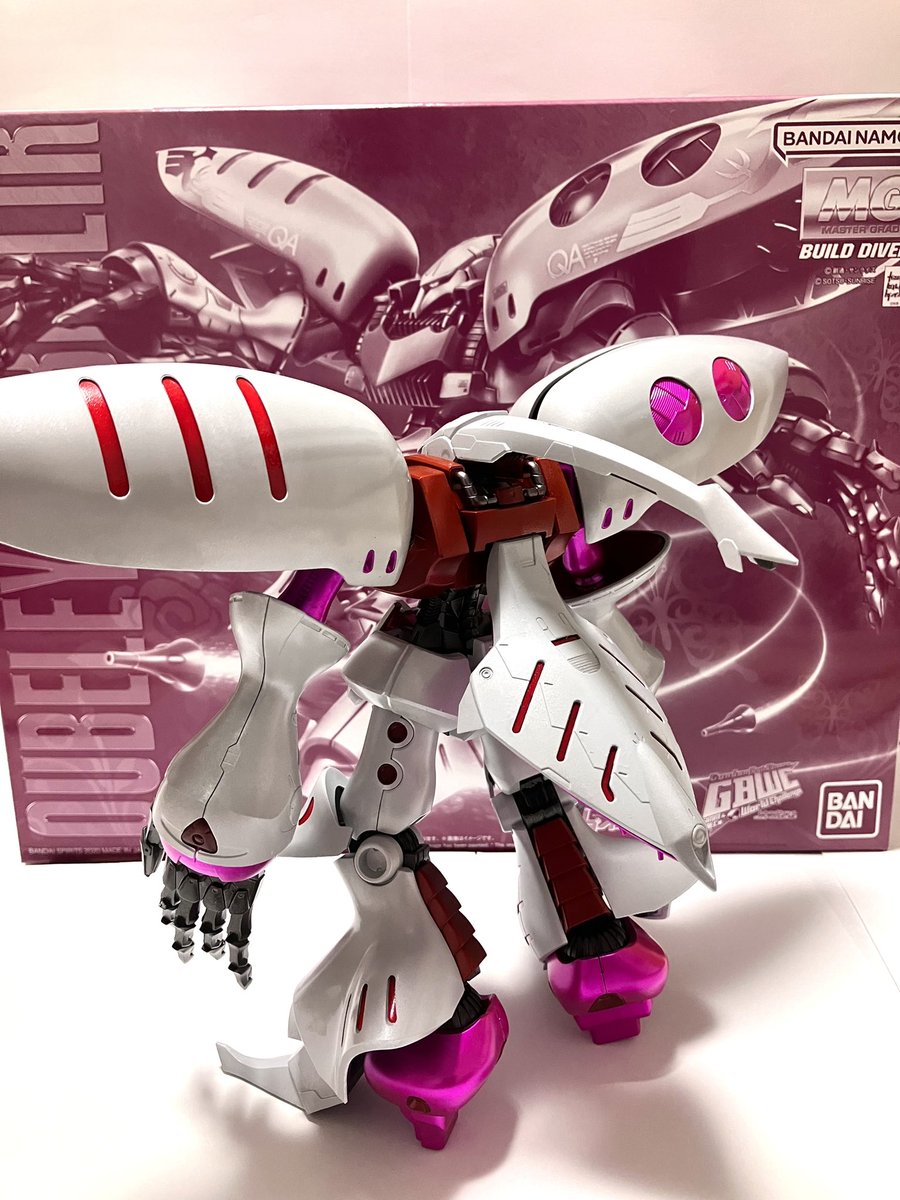 Re_pli_T's tweet photo. MG キュベレイ•アンベリールで参加させていただきます。キュベレイ•アンベリールはガンプラ塗装に挑戦するきっかけとなったプラモデルなので、いつも以上に気合いを入れて作りました。

#第4回GMASコンペ
#メタリック部門
#ガンプラ
#ガンダムマーカーに限界はねぇ https://t.co/4CauP6EOUD