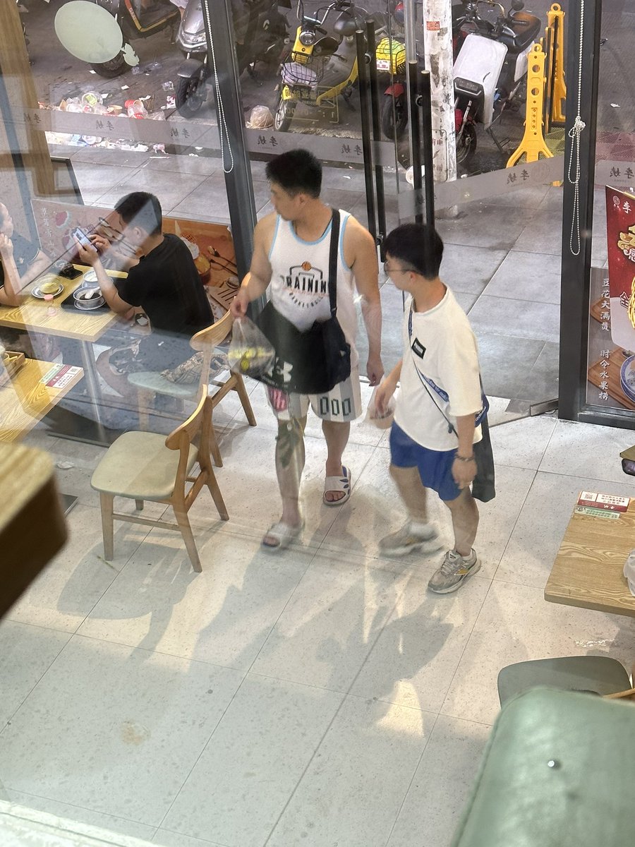 cheungtinyung's tweet photo. 随手拍 https://t.co/pEiiaq9s10