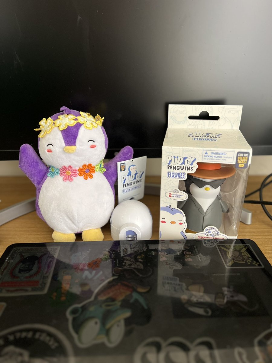 CarusosMissing's tweet photo. Had to check the local Walmart…got some of the last @pudgypenguins in the building 😤 

Major respect to @0xLoMel @LucaNetz and their team for executing this. https://t.co/nISE83eCwI
