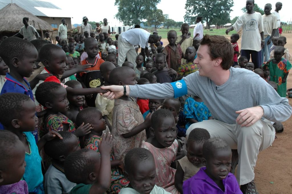 Clay Aiken – We Can All Make A Difference! dlvr.it/SxJWfD