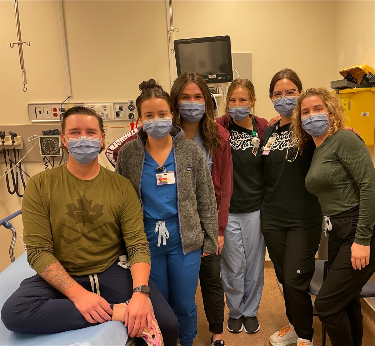 NorHillsHosp's tweet image. October 11 is #EmergencyNursesDay, which lands in the middle of #EmergencyNursesWeek!

Our NHH #ERNurses always #answerthecall 24-hours a day, seven days a week for patients and their loved ones needing emergency care.

Please join us in saying thank you!

#thankyou