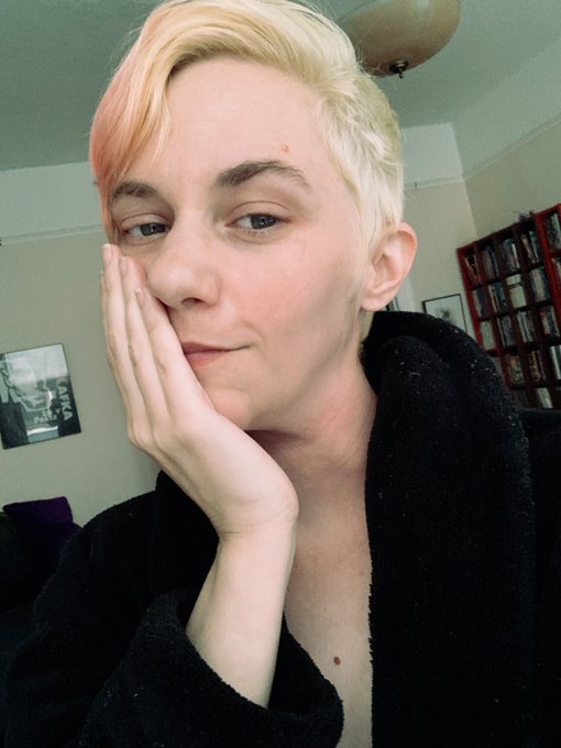 New hair. https://t.co/hPCotTfIb7<a href="/tag/mvsales"class="tags"><span>#mvsales</span></a>