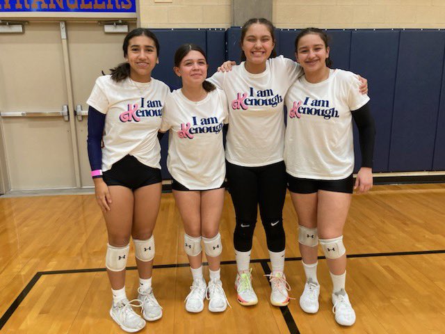 WoodMSWranglers's tweet photo. Our 1st ever 4x4 VB Tournament was a GREAT time! Congrats to our winners and thank you to everyone that participated!! Can’t wait to bring our community together again next year! #ProudCoachMoment 
#WranglerVolleyball #DontBeTheSameBEBETTER #WranglerNation https://t.co/GEkpfW8LSv