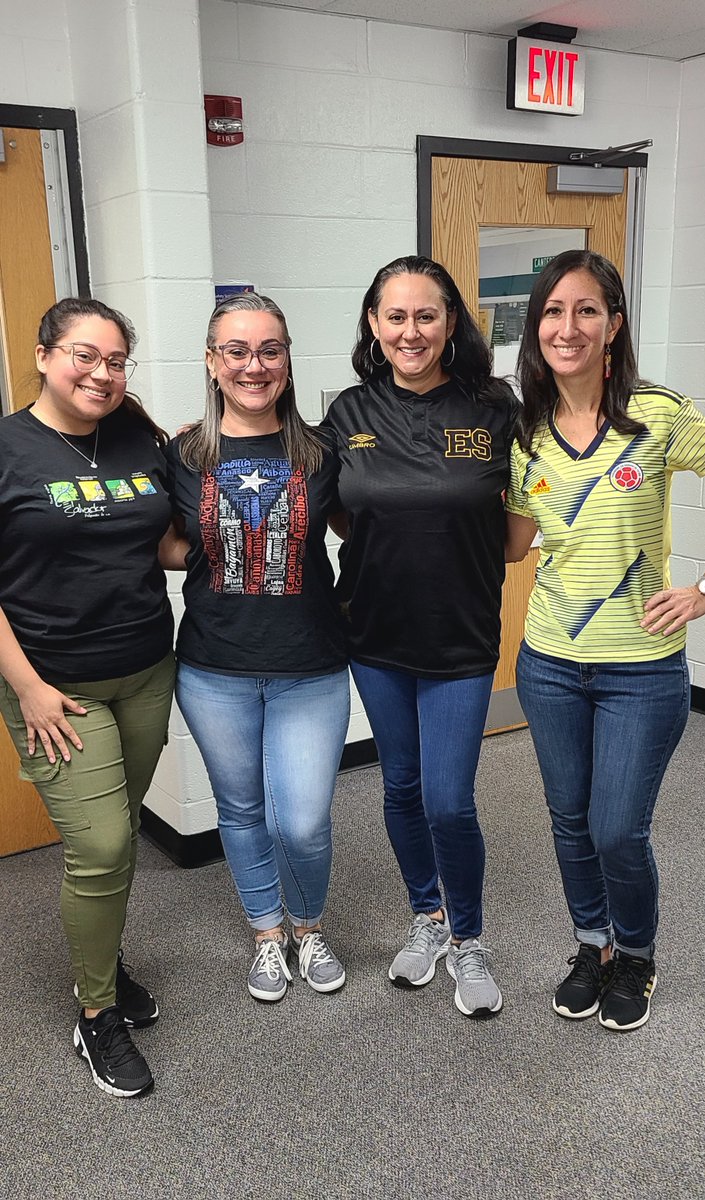 Hispanic Heritage SPIRIT DAY
¡El Salvador, Puerto Rico y Colombia!
<a href="/RipponMiddle/">Rippon Middle School</a>