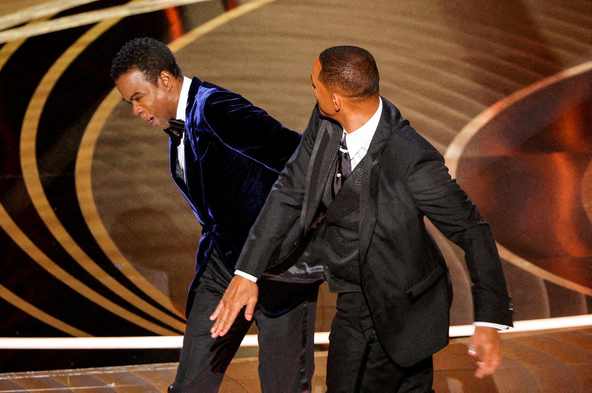 HeyJeffAhern's tweet photo. Will Smith should have given Chris Rock a fake slap to go along with his fake marriage.  #jada #WillSmith #cuckold #chrisrock #theslap #jeffahern https://t.co/lMGWTC0hGQ