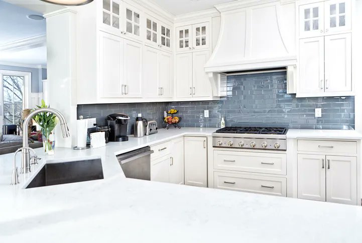 4 Trending Kitchen Backsplash Ideas.
Accent the #kitchen #counters by #dressing up what you put behind them.
tinyurl.com/u4jejwhz