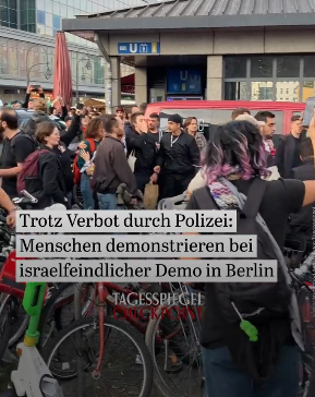 Wright_Sandro's tweet photo. #Deutschland ist ein Land, in dem #Corona-#Skeptiker, also #Regierungskritiker, gejagt/#diffamiert und #denunziert werden, und mMn "islamistische #Gefährder" scheinbar hofiert werden. #Coronakomisch, man hört garkeinen #Protest aus der #Politik, welche dieses Vorgehen anprangert?! Ist doch nur ein kleiner #Aufmarsch von temperamentvollen #Fachkräften, also unglaublich beliebten #Hinzugekommenen. Das ist nicht so schlimm, wie diese #Masken-#Verweigerer. So siehts aus, der Islam gehört zu Deutschland. Jetzt hört endlich auf zu heulen!
