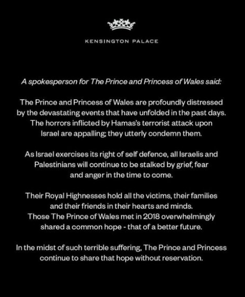 nomoremonarchs's tweet photo. Self-promoter William Windsor promised to "campaign" for #MiddleEastPeace.
He didn't.
Now he's announcing his emotions ("distress" & "hope").
But what *action* is he taking?
None.
He's a #royalfraud.
#PrinceOfPledging #royalpropaganda #NotMyPrince #AbolishTheMonarchy https://t.co/xpn2D04RDc