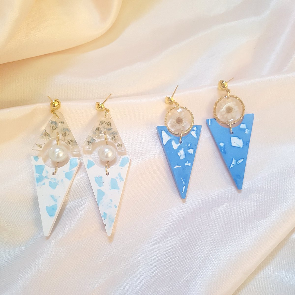 n3n3_store's tweet photo. لون السماء ☁️💙
"أقراط بالتيرازو تلطفها الزهور، ومتعددة الأشكال تناسب الأذواق المختلفة"
بـ 48 ريال.
الفضي متاح، والشكل والألوان حسب الرغبة.

#ريزن #تيرازو #صنع_بحب #terrazzo #resin #handmade #madewithlove https://t.co/wdnvBKG3Br