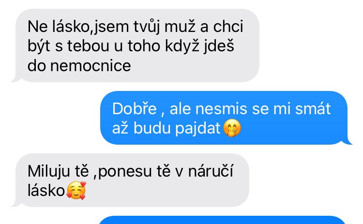 Renušee tweet media