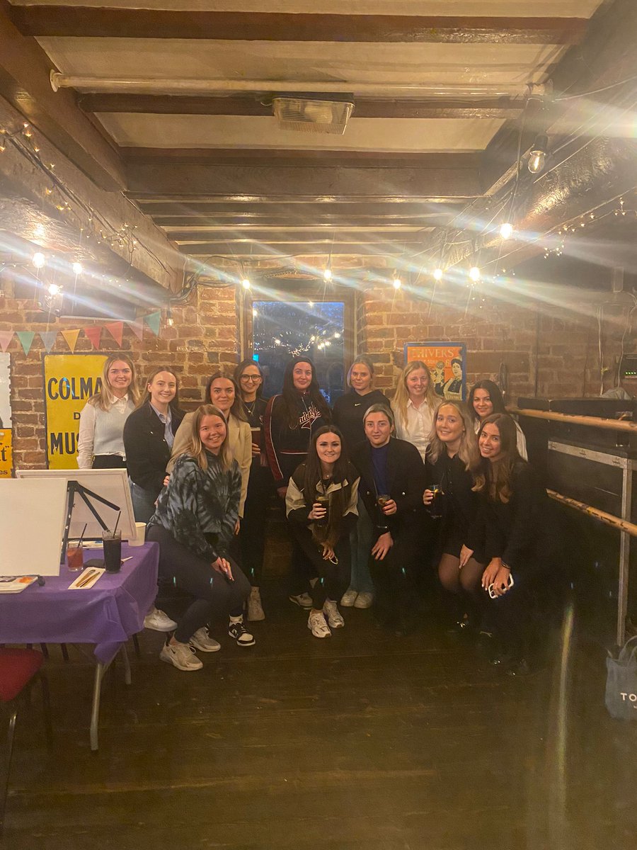 Lauren Rimmer (@laurenrerac) on Twitter photo Amazing evening with U38 FFG last night at Paint and Sip! Huge thanks to @JourdRussell and to everyone who came along, it was great to see so many new and familiar faces.
We're going to achieve great things with this growing group of female talent 🤝 #U38ffg
<a href="/clairegrimes111/">Claire Graham</a> Amazing evening with U38 FFG last night at Paint and Sip! Huge thanks to @JourdRussell and to everyone who came along, it was great to see so many new and familiar faces.
We're going to achieve great things with this growing group of female talent 🤝 #U38ffg
<a href="/clairegrimes111/">Claire Graham</a>