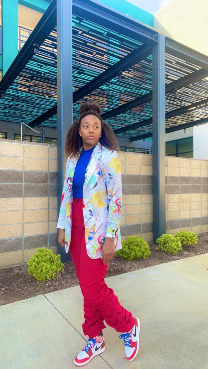 Don’t tell me these blue laces don’t hit…

Jordan 1 Spider Man Across the Spider-Verse 🔥❤️💙

#kotd #snrksliveheatingup #snkrskickcheck #sneakerhead #yoursneakersaredope
