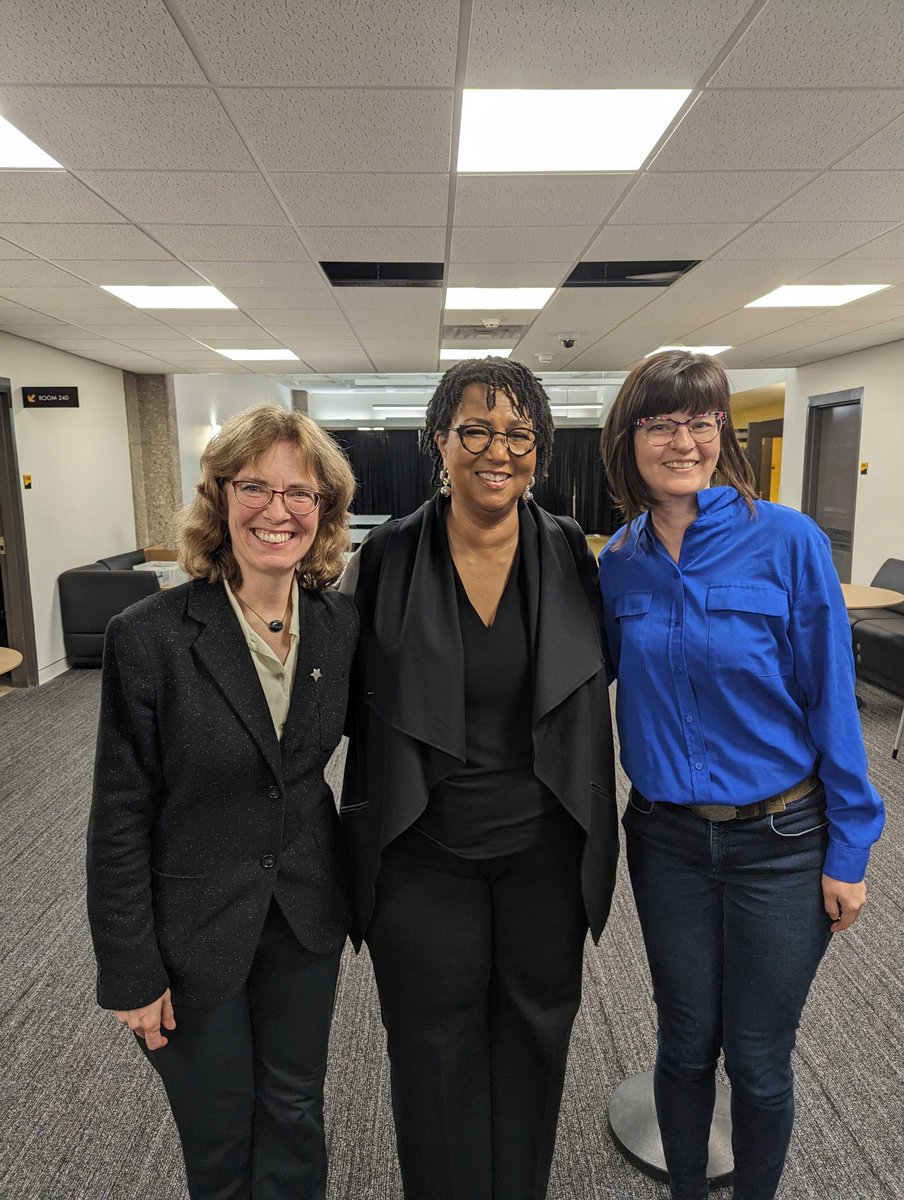 UWMPlanetarium's tweet photo. We were blown away by #MaeJemison at the #UWM Distinguished Lecture Series on Tuesday! We have been dreaming about this event for more than 2 years and we are so excited it finally happened. #DreamsDoComeTrue https://t.co/FAq2ImQbcB