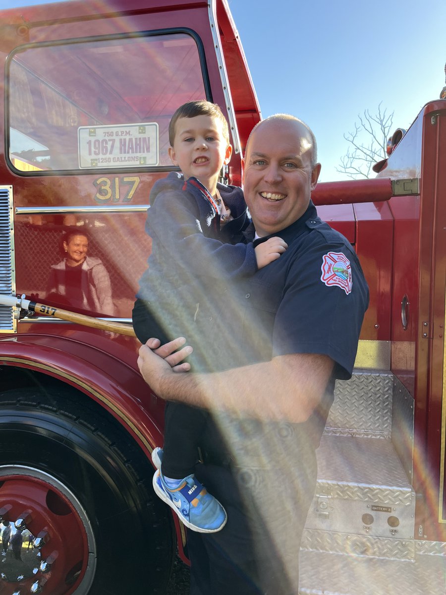 MLCDS_NJ's tweet photo. Another great visit from Firefighter Ian and the Boonton Township Fire Department!  Thanks for sharing helpful hints for Fire Safety Month with our children! https://t.co/HoRvL5Cnnd