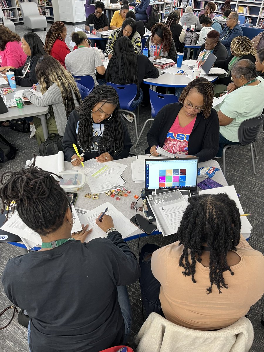 Happening Now… <a href="/BearCreekMS/">Bear Creek MS</a> Strategies that Work: Teacher and Student Writing Moves PD… ALL ENGAGED #watchusgrow <a href="/RonMaxwellFCS1/">Ron Maxwell (@FCS)</a> <a href="/CherisseCamp/">Cherisse Campbell, Ed.D</a> <a href="/DrTamaraCandis/">Dr. Tamara Candis</a> <a href="/ICOACHWiley/">Ms. Wiley (SLC)</a> <a href="/Humphrey_EdD/">Brooke Humphrey</a>