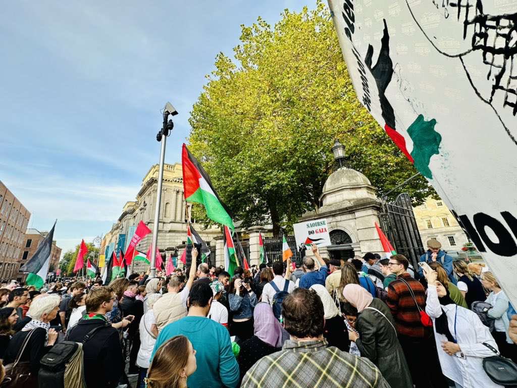 📣Politics📣 “There was never a good war or a bad peace” - Benjamin Franklin Read more about Ireland’s role in the Israel-Palestine conflict here: limerickvoice.com/features/irela… @stellagordxn #LimerickVoice #Limerick #LimerickCity #LimerickCounty #Ireland #News #newsinireland