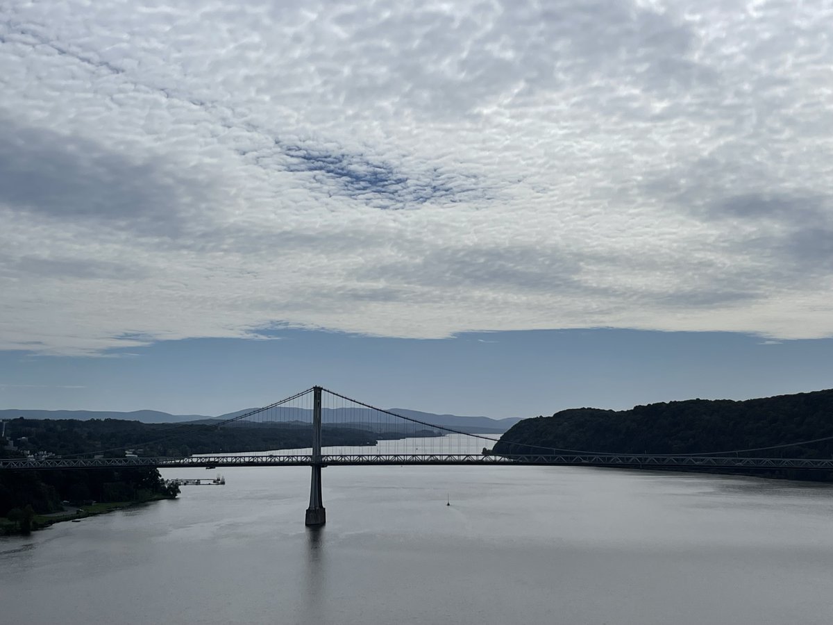 cr_properties's tweet photo. Walkway over the Hudson to the Hudson Highlands;  CR Properties has Home Court  Advantage for Developments, Investments and Commercial - Industrial -  Residential projects https://t.co/NGPNuQFaIc