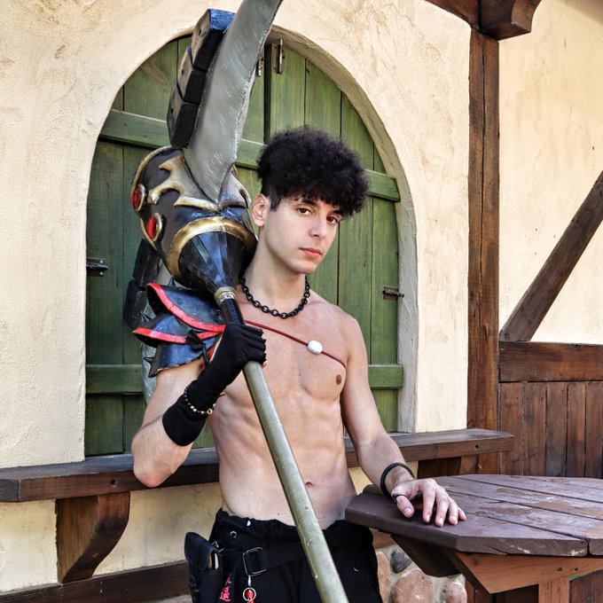 hi it's me, goth cosplay pornhub boy 🙃 rt if you would let me bonk you with my massive hammer https://t<a href="/tag/sex"class="tags"><span>#sex</span></a><a href="/tag/bigdick"class="tags"><span>#bigdick</span></a>